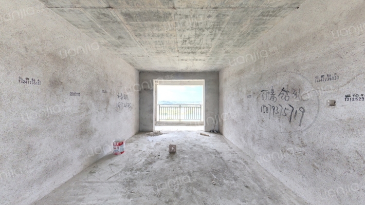 宇辉瞳辉佳苑二手房实景图