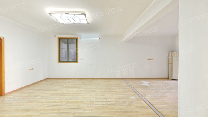 金色水岸二手房实景图