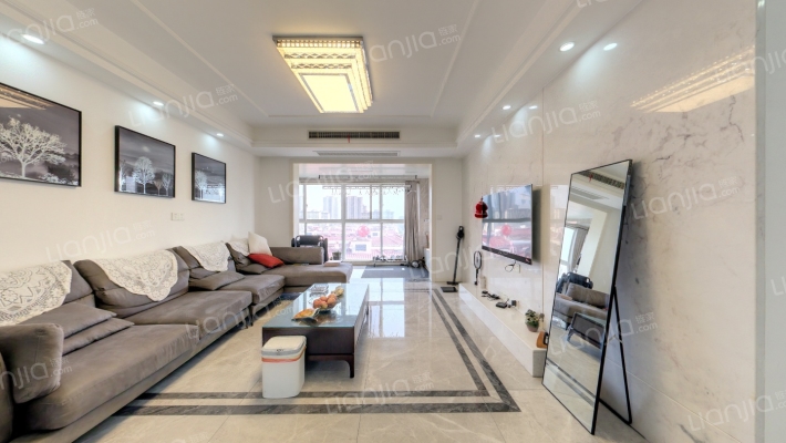 长岛花园二手房实景图