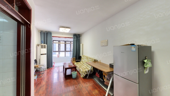 绿地滨湖国际城五区二手房实景图