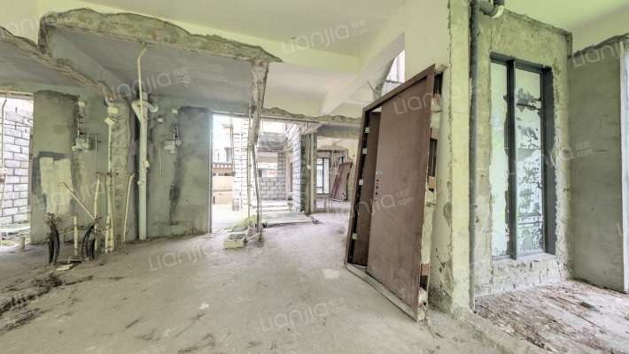 万达城依山墅二手房实景图