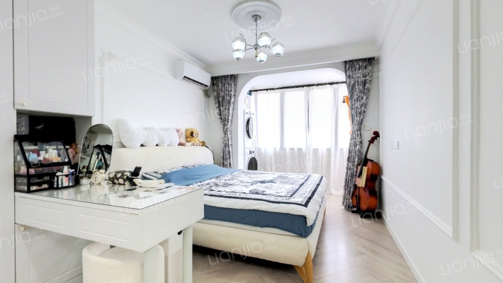 虹一小区二手房实景图