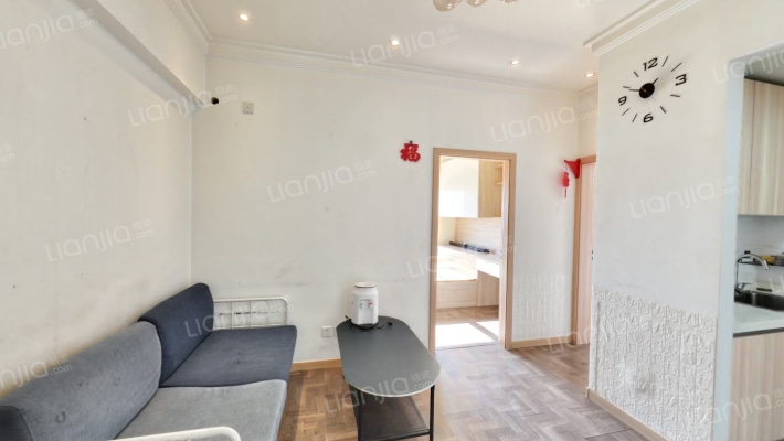 四季花语六期二手房实景图