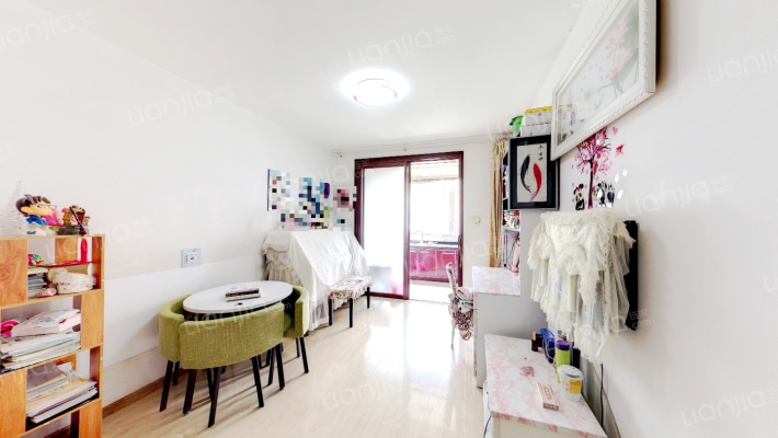 纺织苑B区二手房实景图