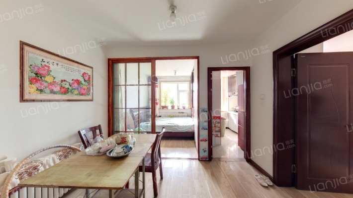 挪威小镇一期二手房实景图