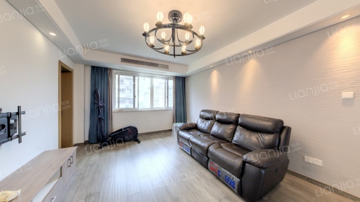 滨浦新苑八村二手房实景图