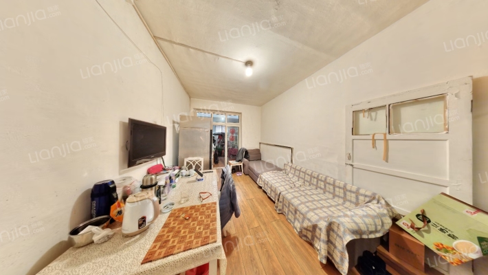 交校路14二手房实景图