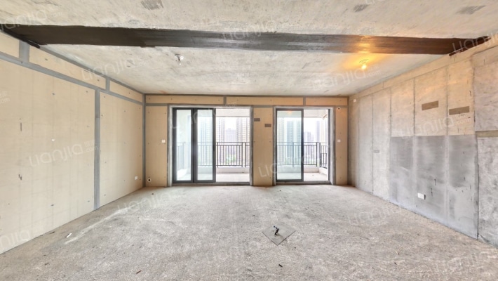 轨道中建麓江府二手房实景图