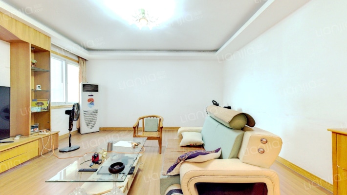 长城花苑二手房实景图