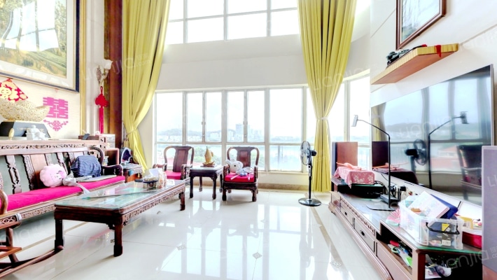 映湖山庄二手房实景图