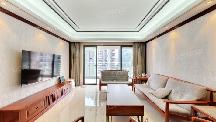 绿景香颂二手房实景图