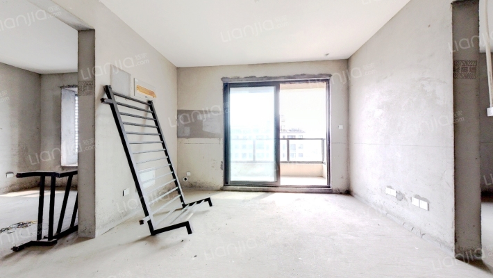 城东宝龙广场二手房实景图