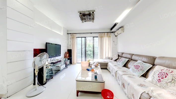 左庭右院南区二手房实景图