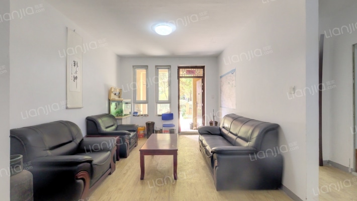 清华大溪地七号院二手房实景图