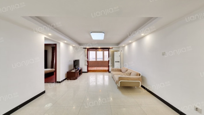 海天中心二手房实景图