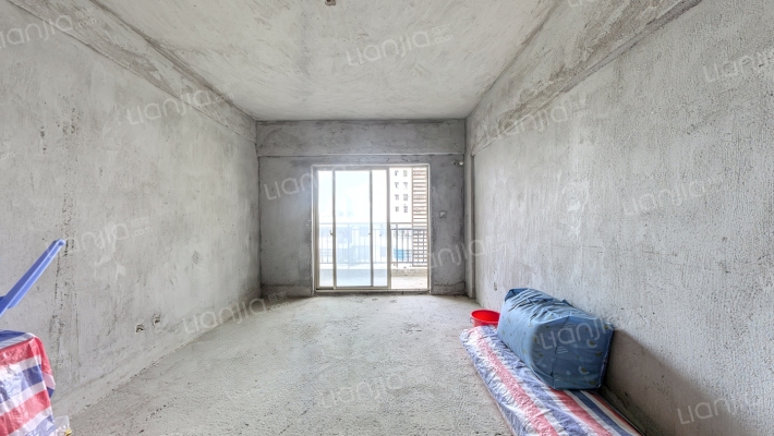 金泰龙步行街二手房实景图