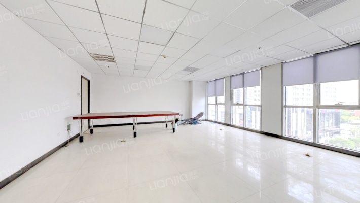 万达写字楼二手房实景图