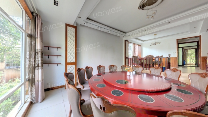 滇池卫城紫庐二手房实景图