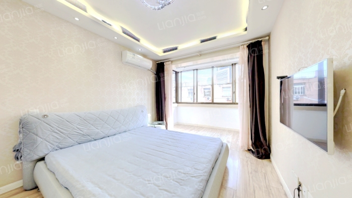 纪念一小区二手房实景图