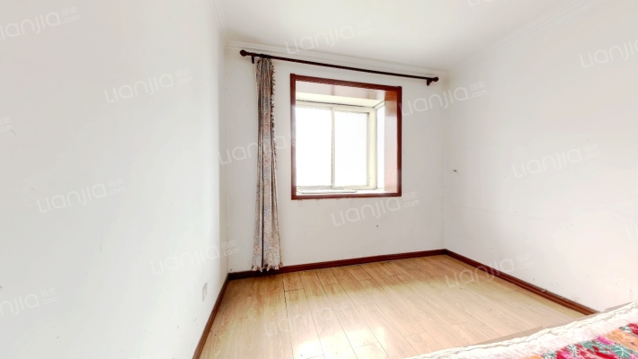 南北山庄二手房实景图