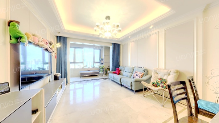 融创玖樾台邸二手房实景图