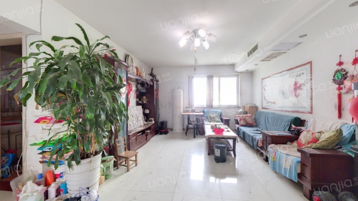 泰华滨河苑二手房实景图