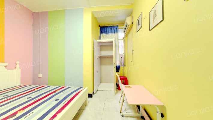 黎明村二手房实景图