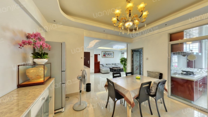 锦辉国际花园二手房实景图