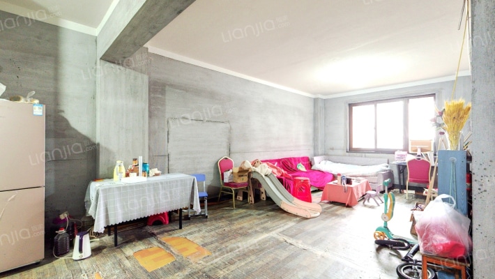 东厦天和园二手房实景图