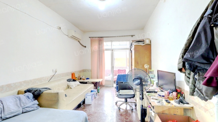 青钢宿舍二手房实景图