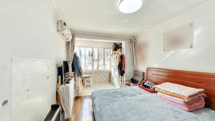 梅花里二手房实景图