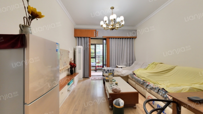 五云山小镇梧桐墅二手房实景图