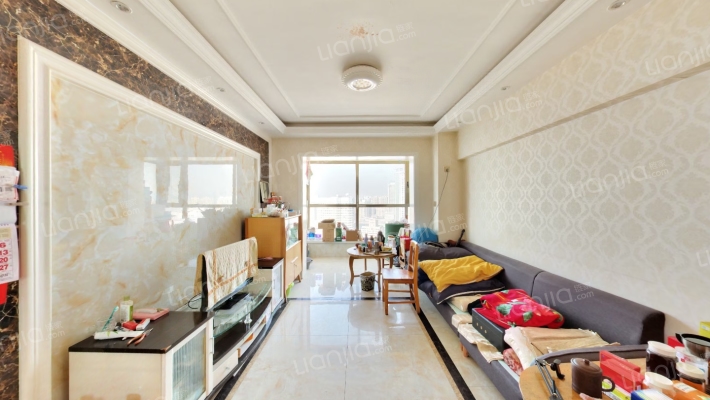 德盛伊园二手房实景图