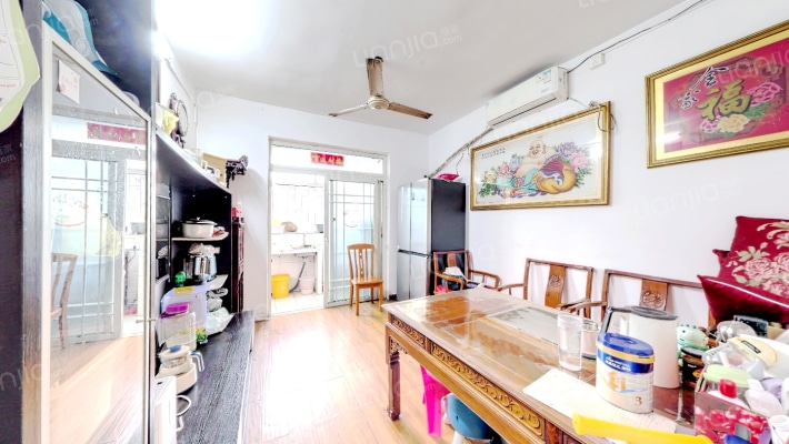 辐照中心二手房实景图