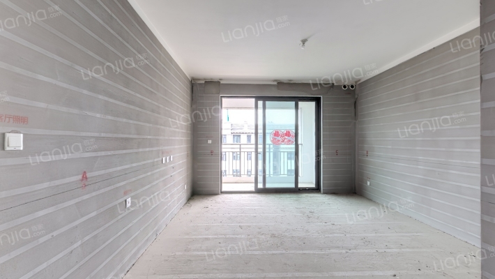 海马公馆二期二手房实景图