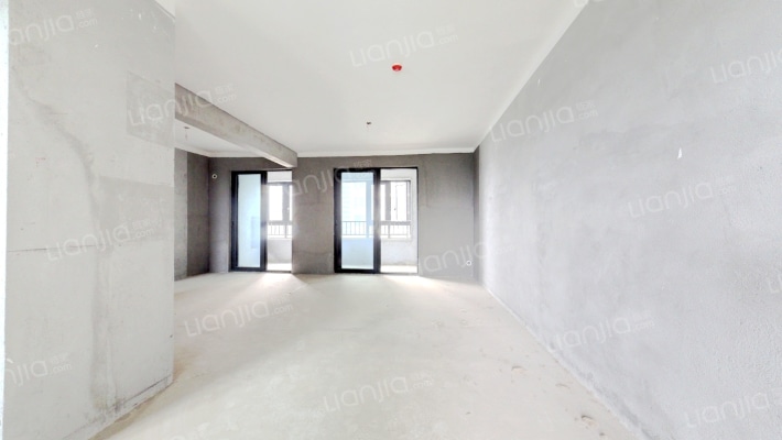 华侨城天鹅堡天麓1期二手房实景图