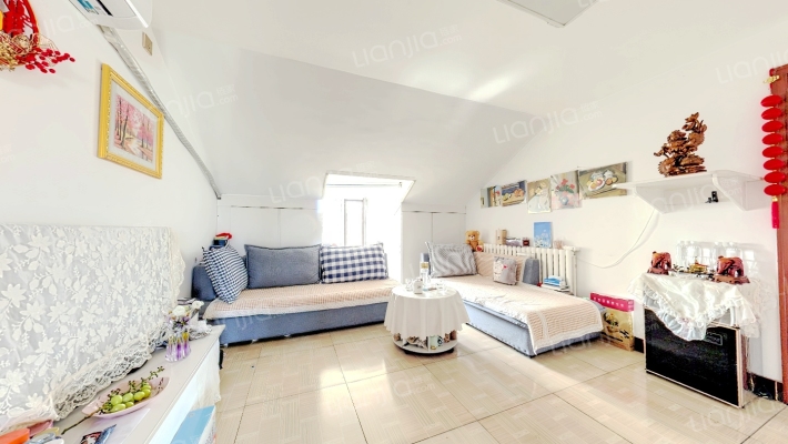 世纪新村二期二手房实景图