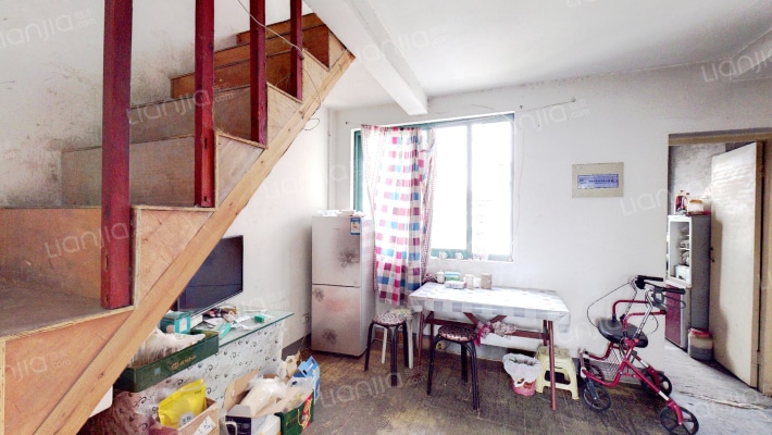 绿城小区二手房实景图