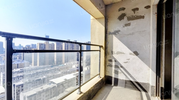 悦湖湾小区二手房实景图