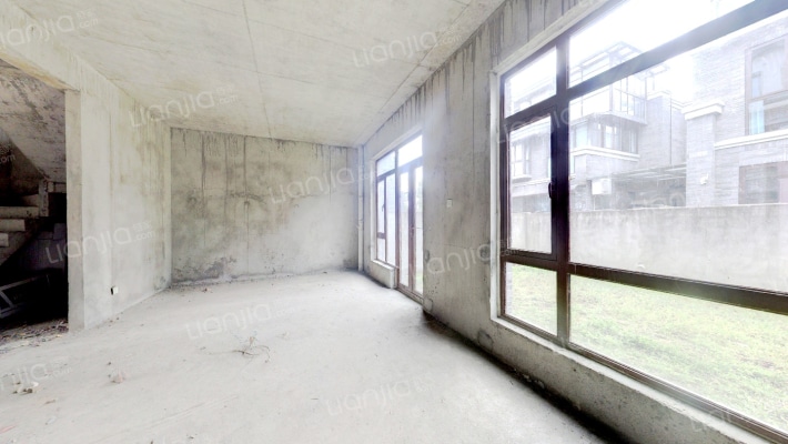 中铁水映青城二手房实景图