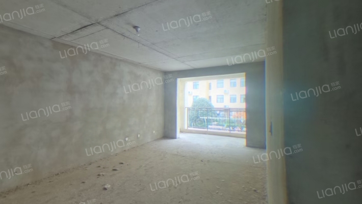 海晶兴龙湾二手房实景图