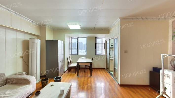 立方时空二手房实景图