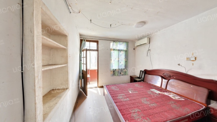 青年路新村二手房实景图