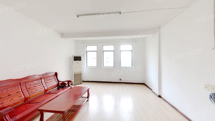 中宜香榭园二手房实景图