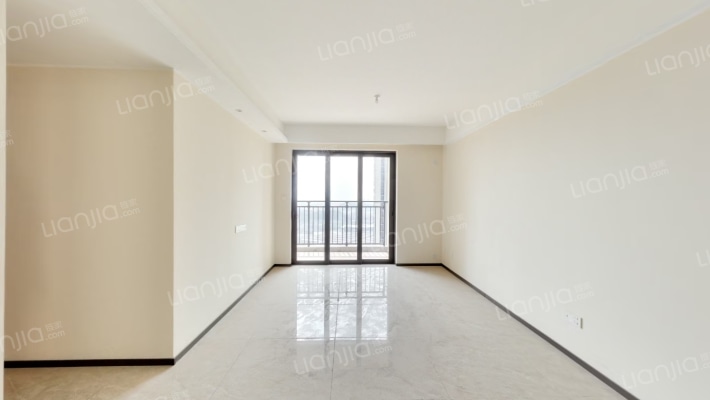 保利和府二手房实景图