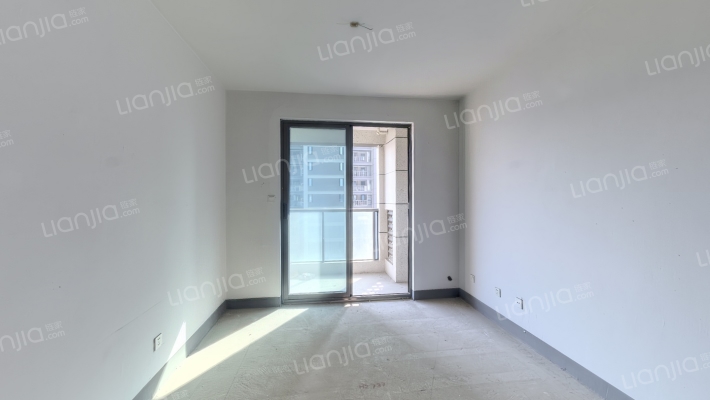 湖悦嘉园二手房实景图