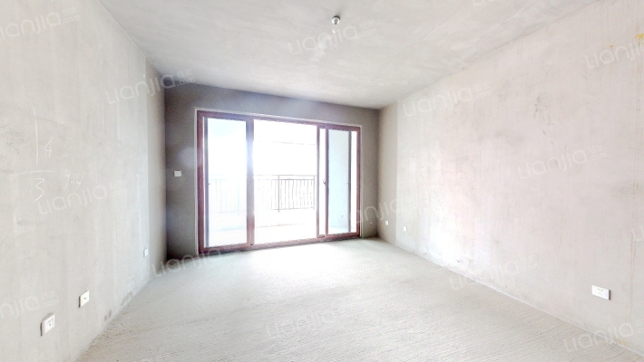 花雨树香颂二手房实景图