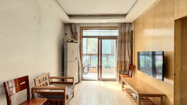 庭院深深二手房实景图