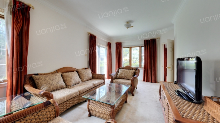 加拿大国际花园二手房实景图