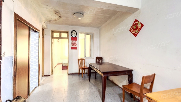 绣衣新村西区二手房实景图